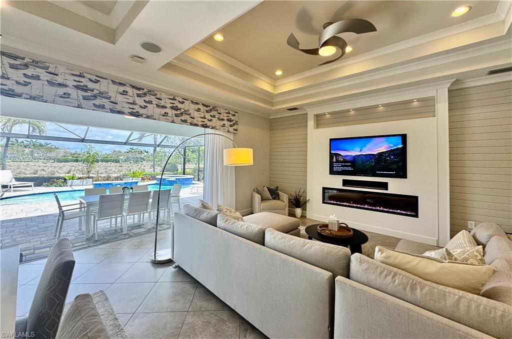 Pocketing sliders create ideal indoor/outdoor living