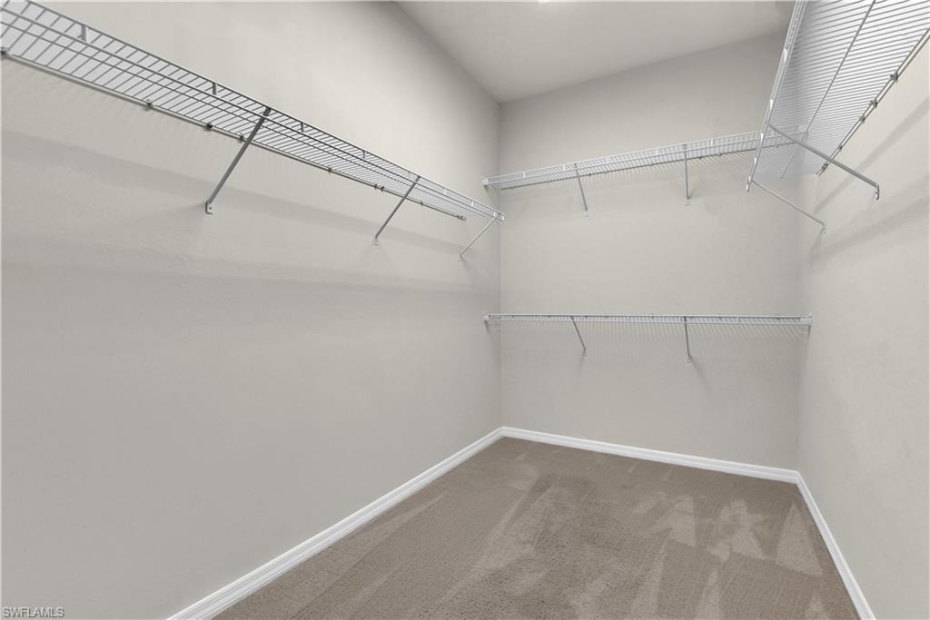 Master Suite Walk-In Closet