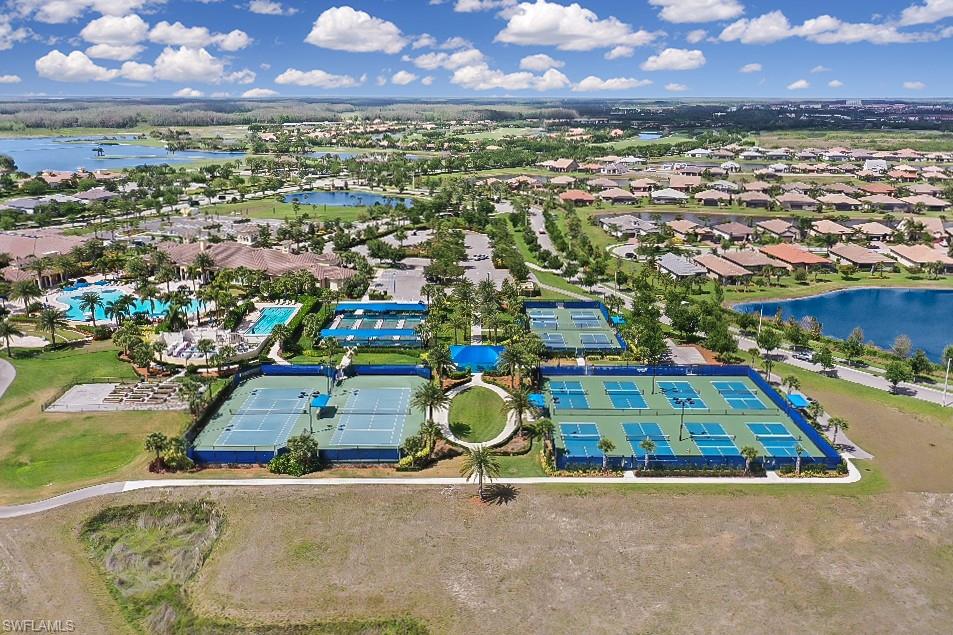 Pickleball & Tennis