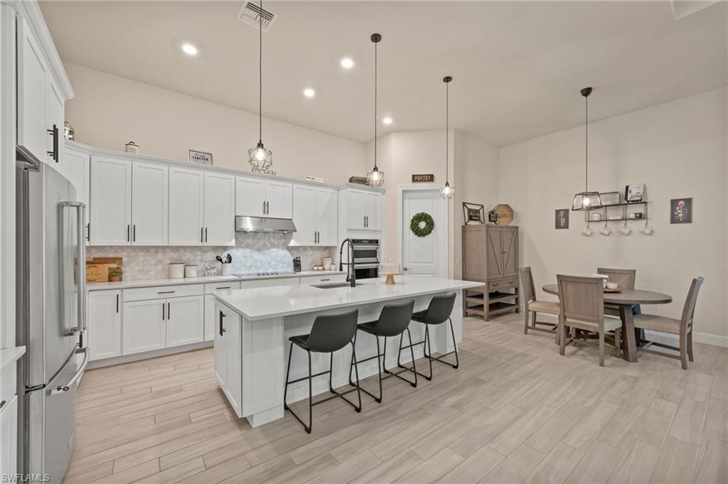 20988 Corkscrew Shores BLVD photo 11