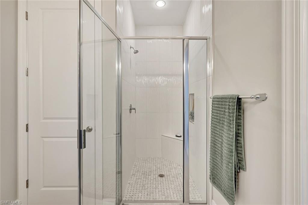 9209 Cayman DR N photo 13