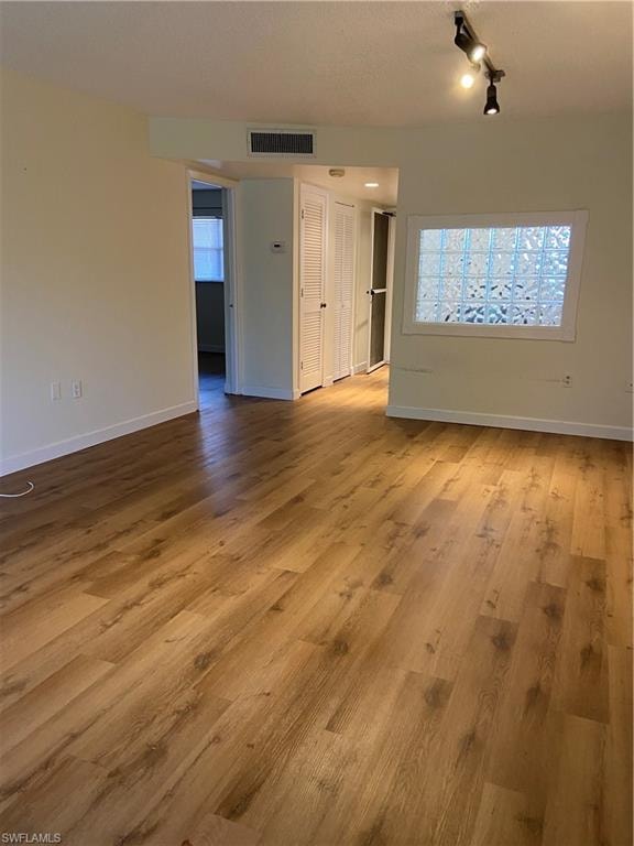 180 Turtle Lake CT 102 photo 19