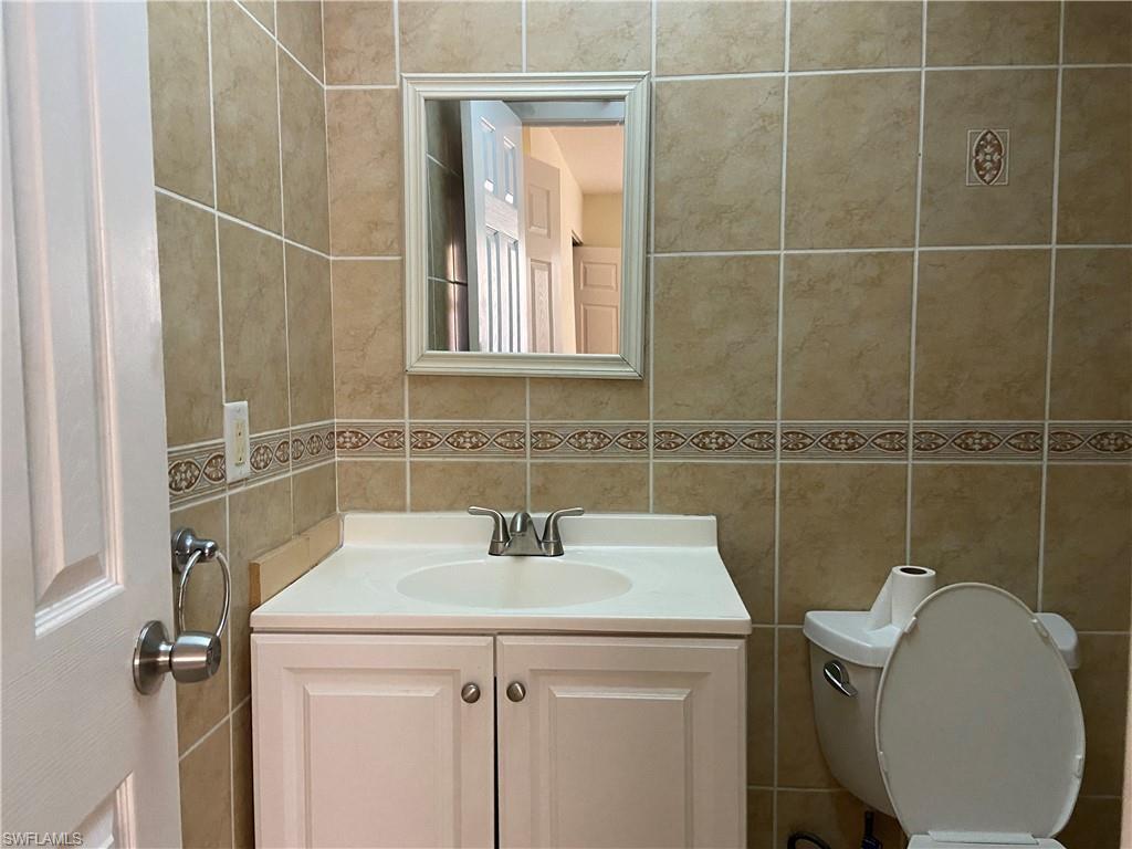 180 Turtle Lake CT 102 photo 8