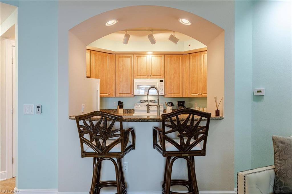2825 Palm Beach BLVD 608 photo 7
