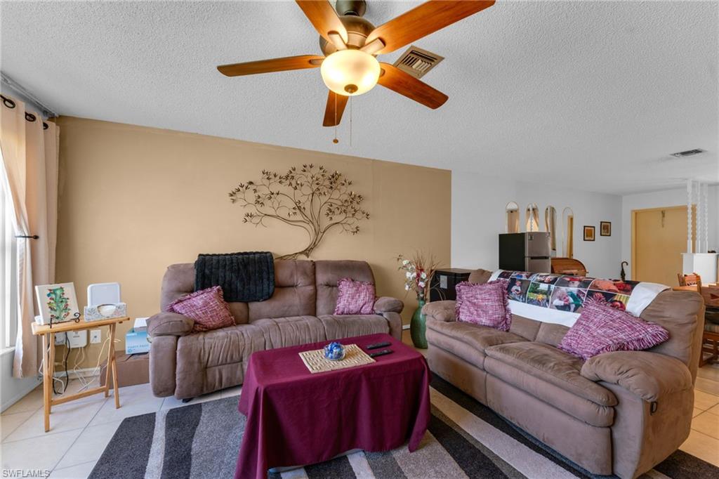 4641 Palm Tree BLVD 9