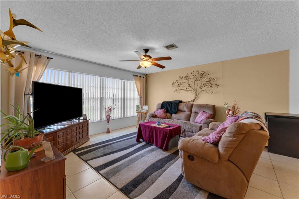 4641 Palm Tree BLVD 9