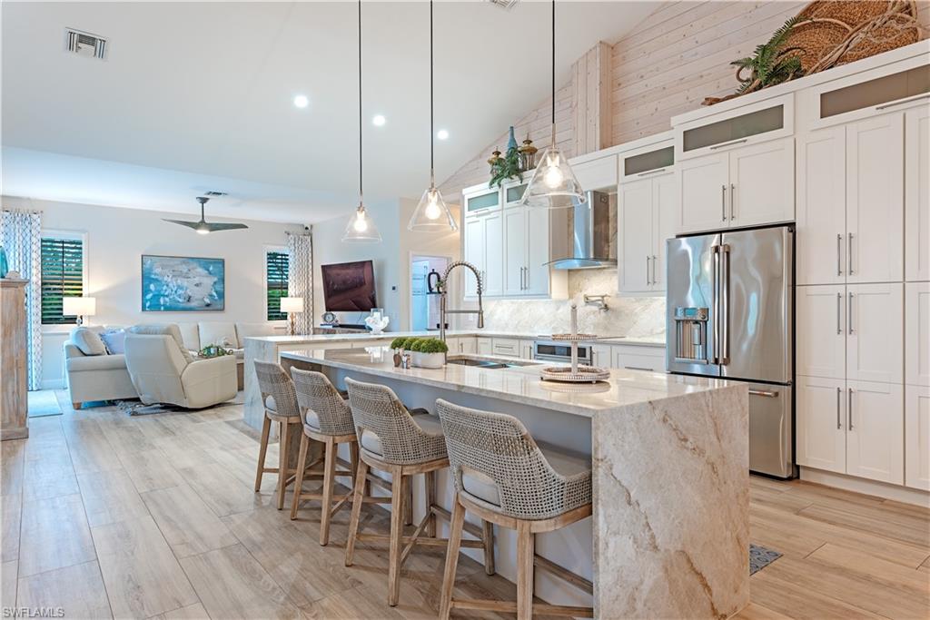 200 Angler CT photo 7