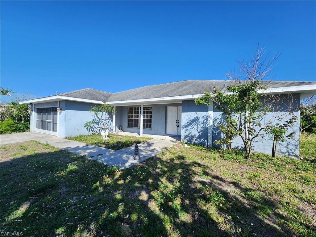 132 Dania CIR
