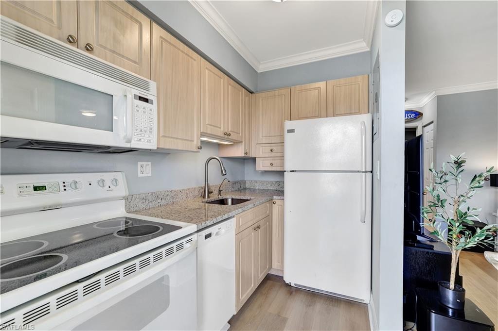 130 Collier BLVD A7 photo 6