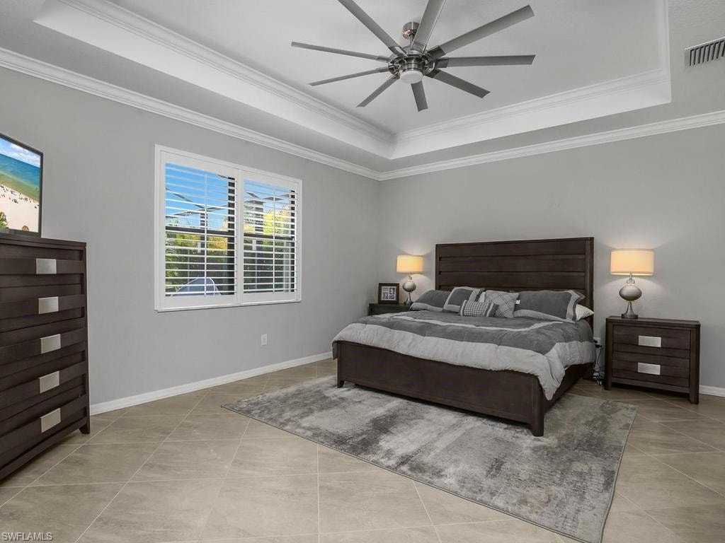 17575 Kinzie LN photo 14