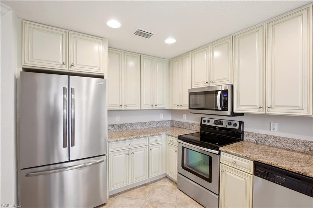 13010 Pebblebrook Point CIR 101 photo 7