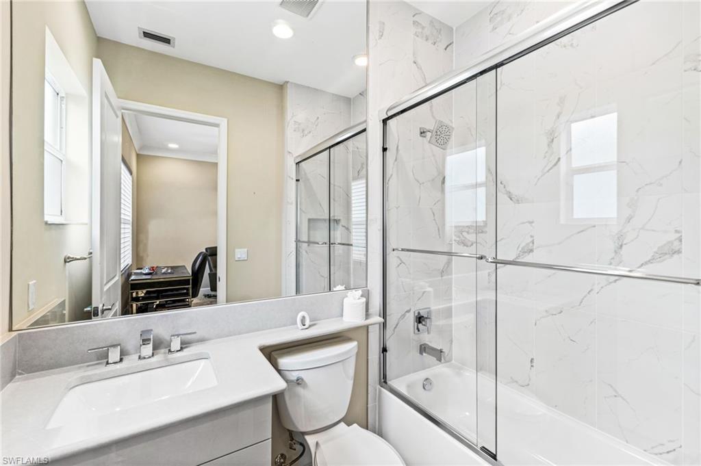 4th bathroom