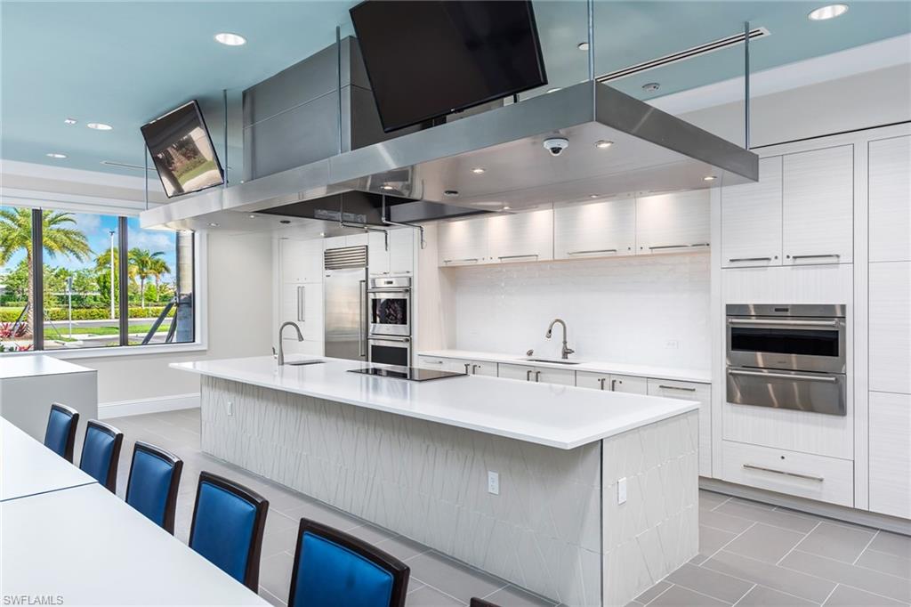 cooking kitchen for demonstrations and gatherings