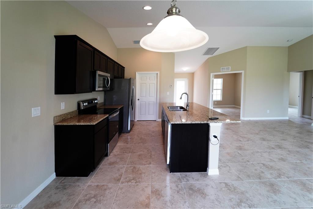 2800 NW 25th TER