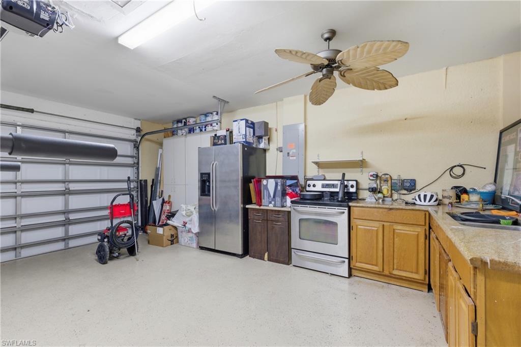 2612 Ceitus PKWY photo 28