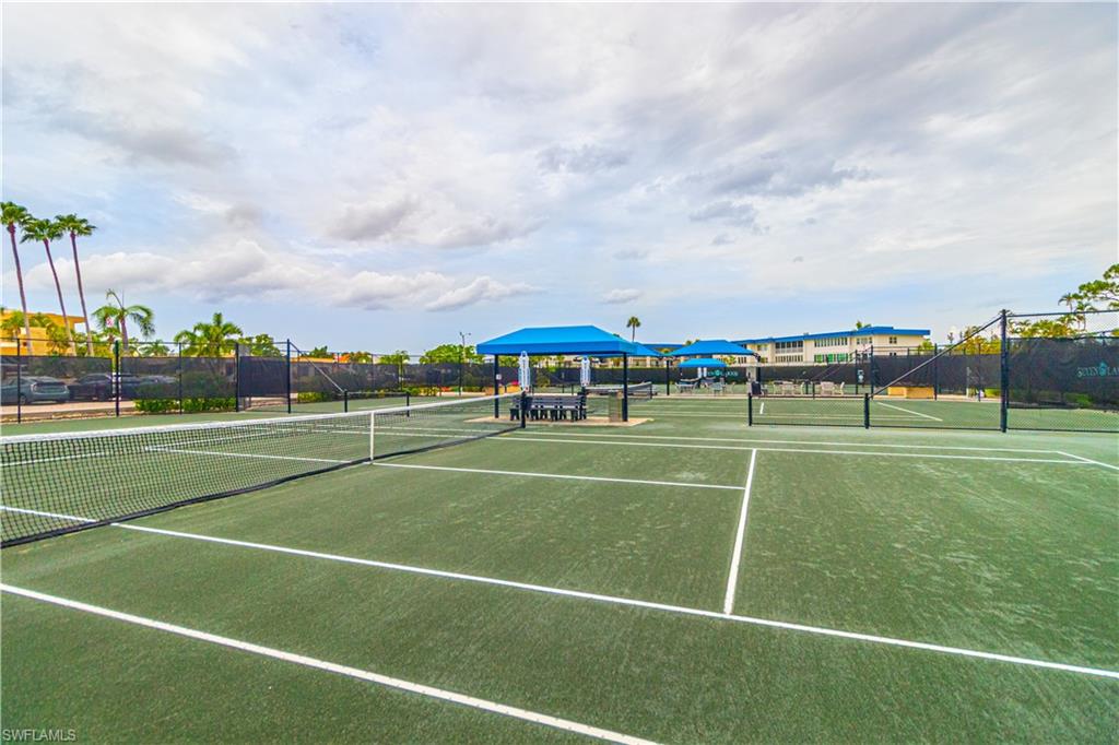 Tennis Courts
