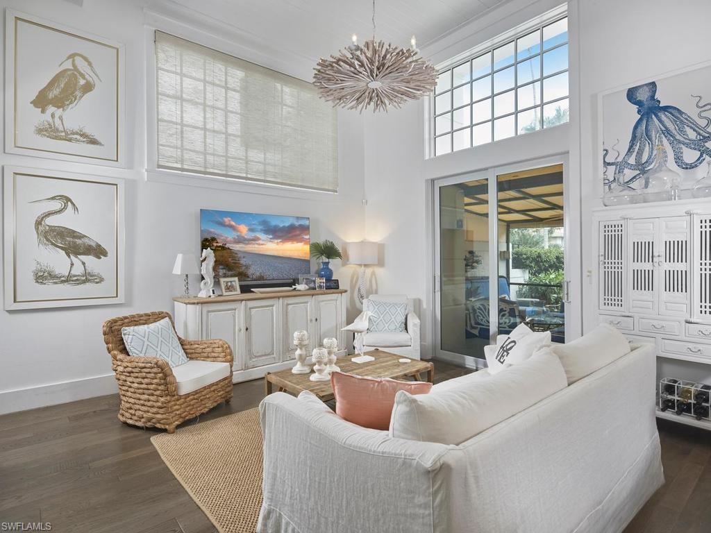 430 10th AVE S 305
