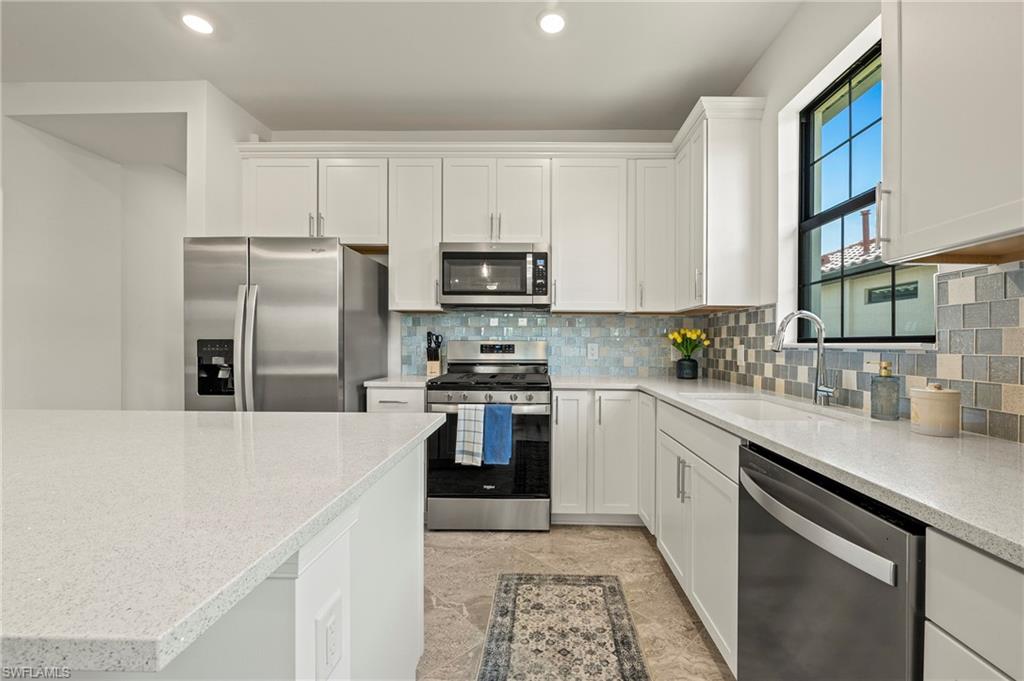17434 Caravita LN photo 6