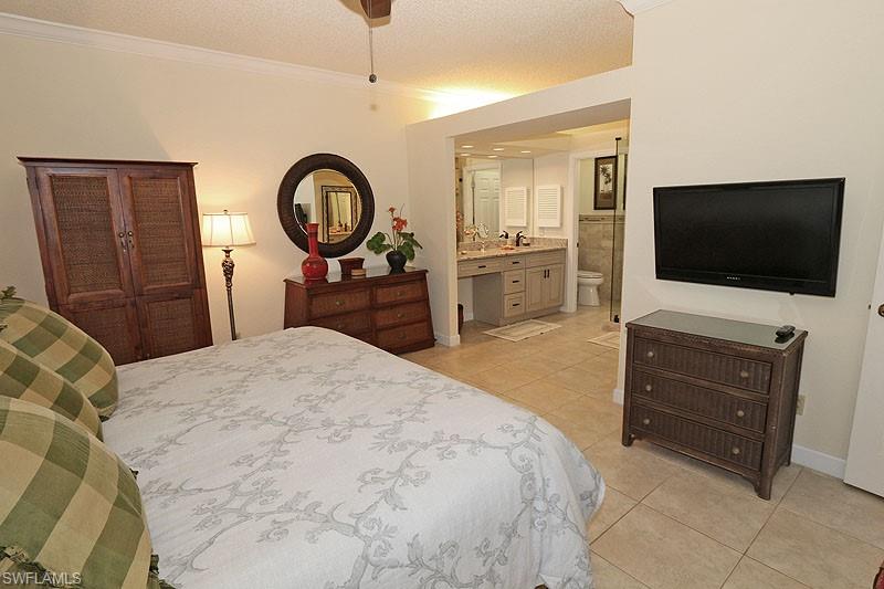 563 Serendipity DR 563 photo 12