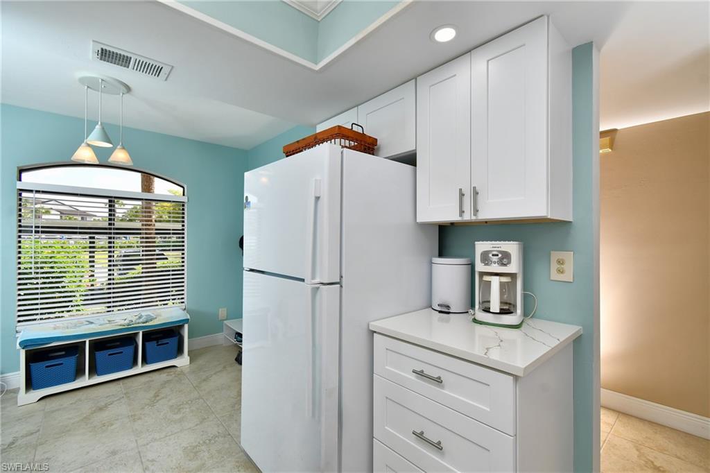 12171 Kelly Sands WAY 1568 photo 8