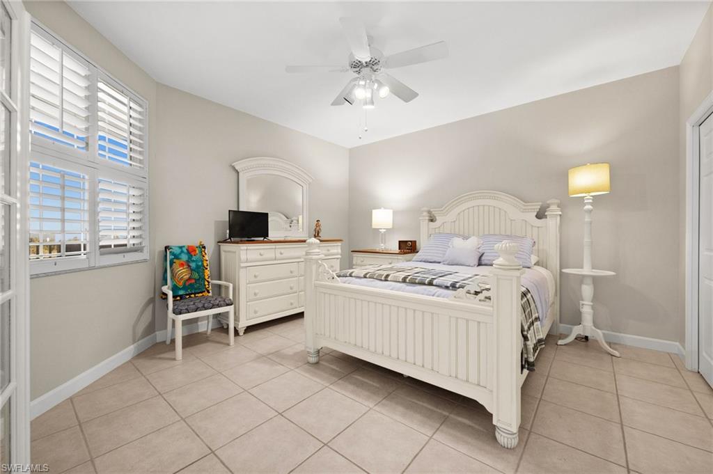 Guest bedroom 1