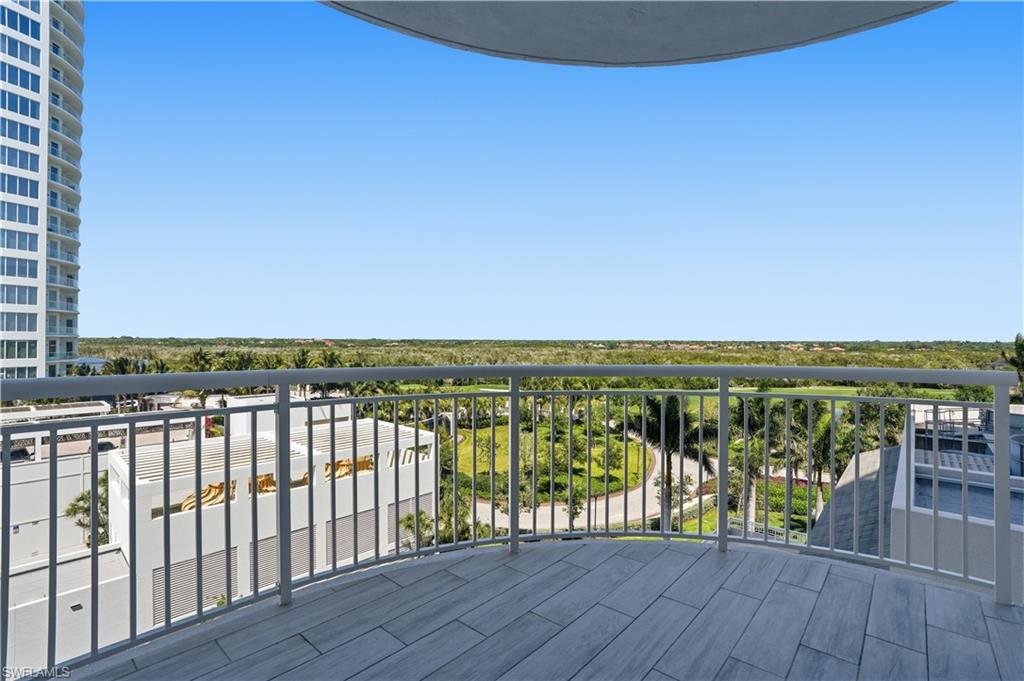 The guest suite features its own private balcony.