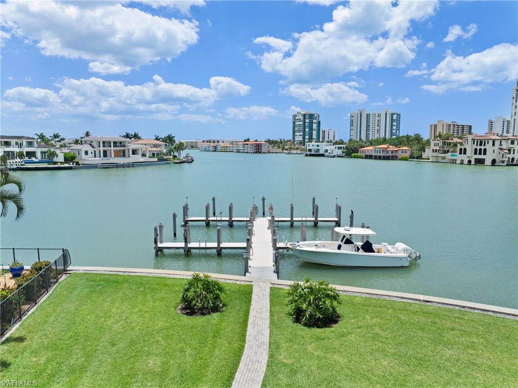 250 Park Shore DR 803 photo 27