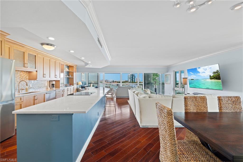 250 Park Shore DR 803