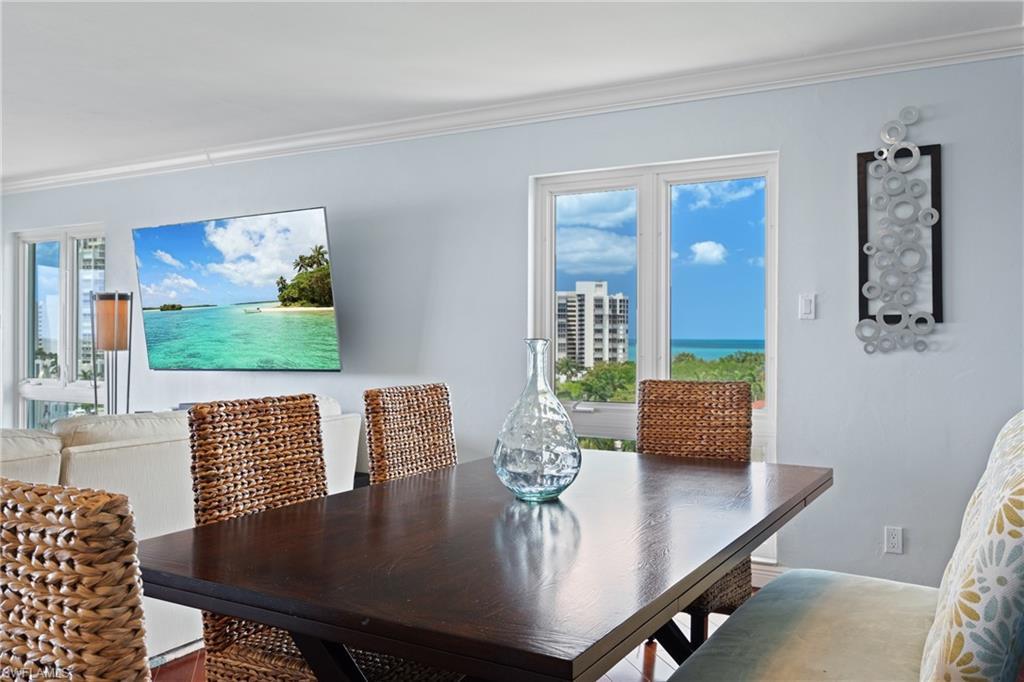 250 Park Shore DR 803 photo 11