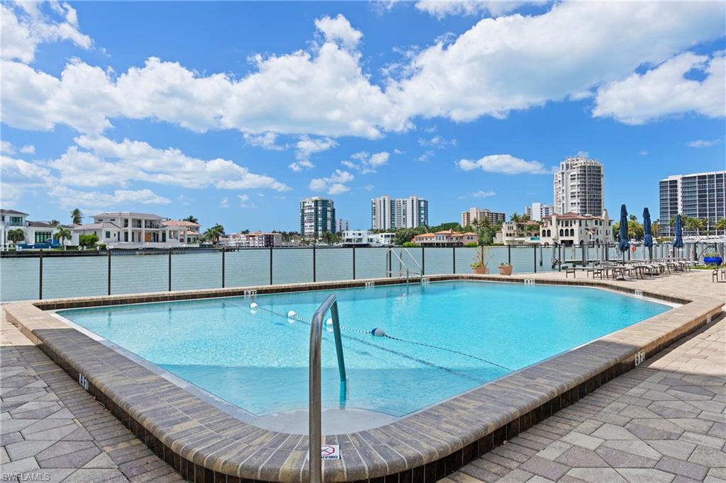 250 Park Shore DR 803 photo 29