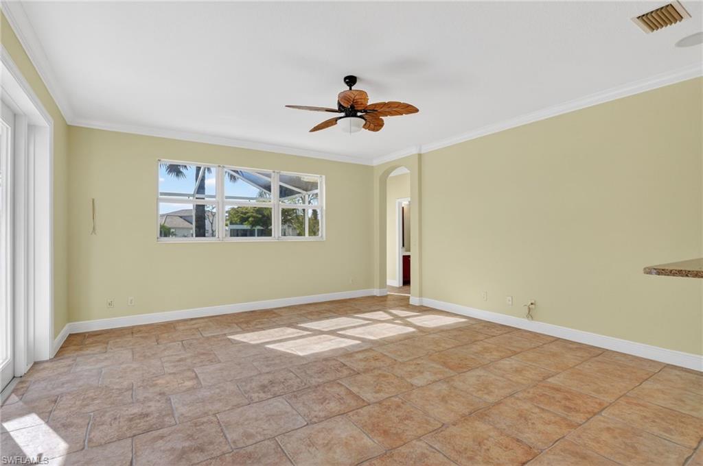 12585 Gemstone CT photo 9