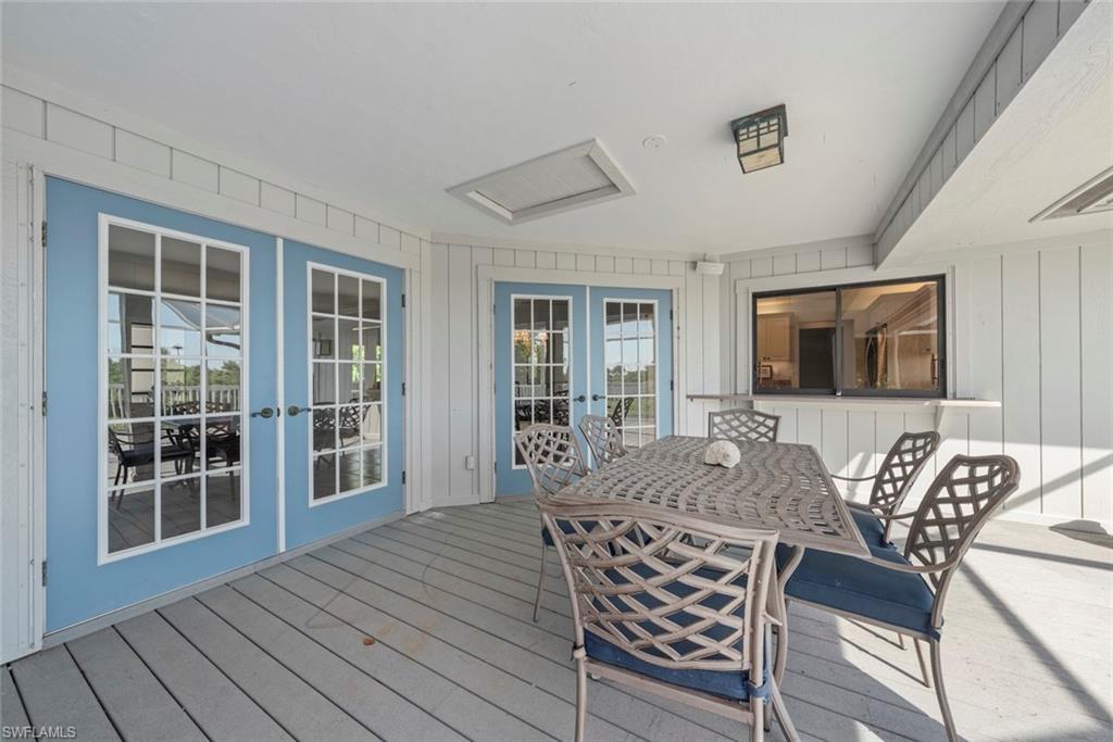 Screened Deck
