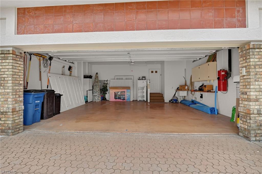 16031 Forest Oaks DR photo 40
