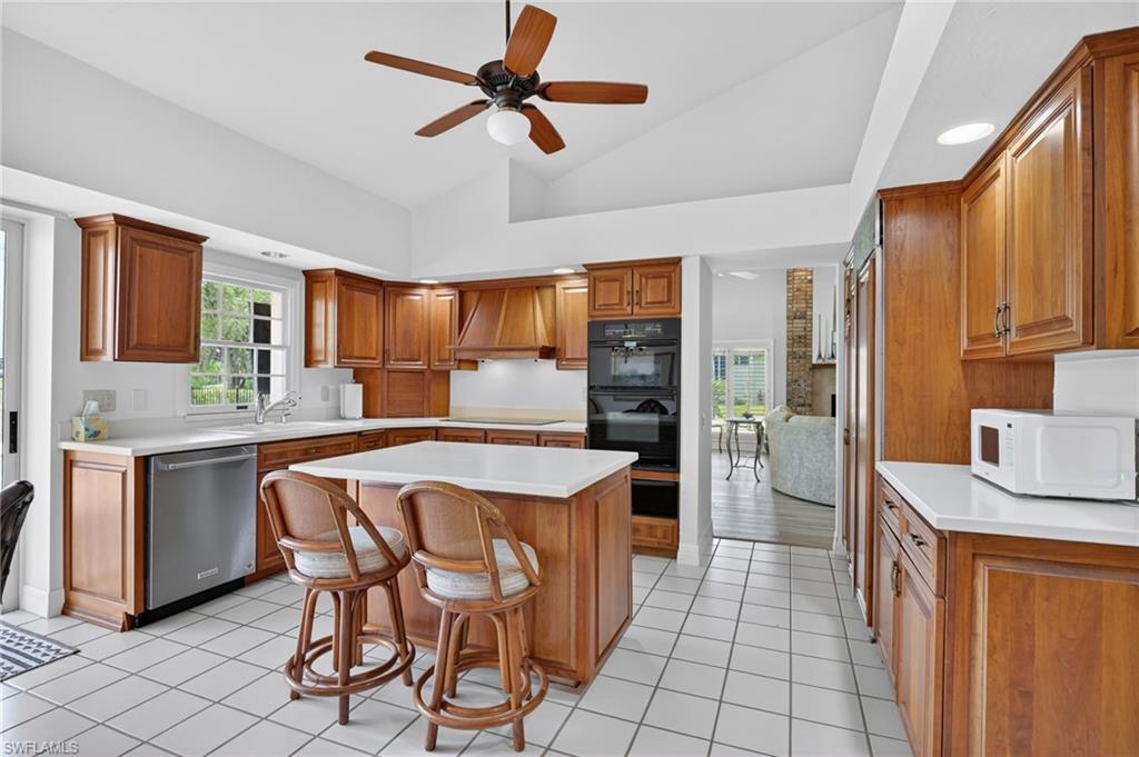 16031 Forest Oaks DR photo 13