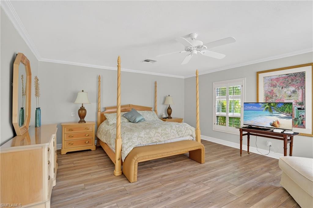 16031 Forest Oaks DR photo 19