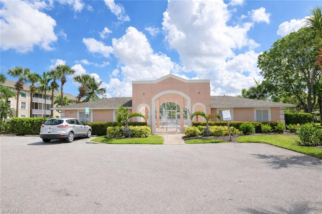 3225 Cypress Glen WAY 105