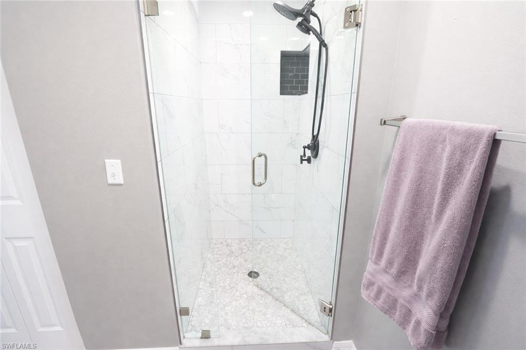 3225 Cypress Glen WAY 105 photo 20