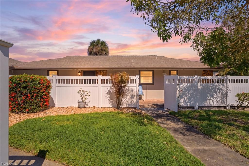 4289 Island CIR 1