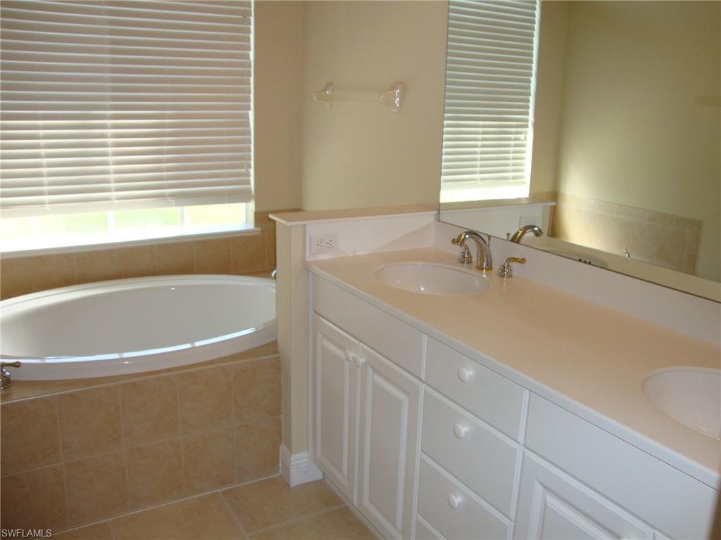 13942 Bently CIR photo 9