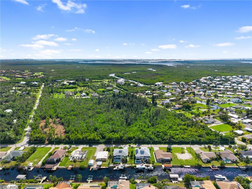 Lot 6 is the cleared lot on the left side corner. Lot 1 is the right side corner. Lot 4 is the left side of the center.