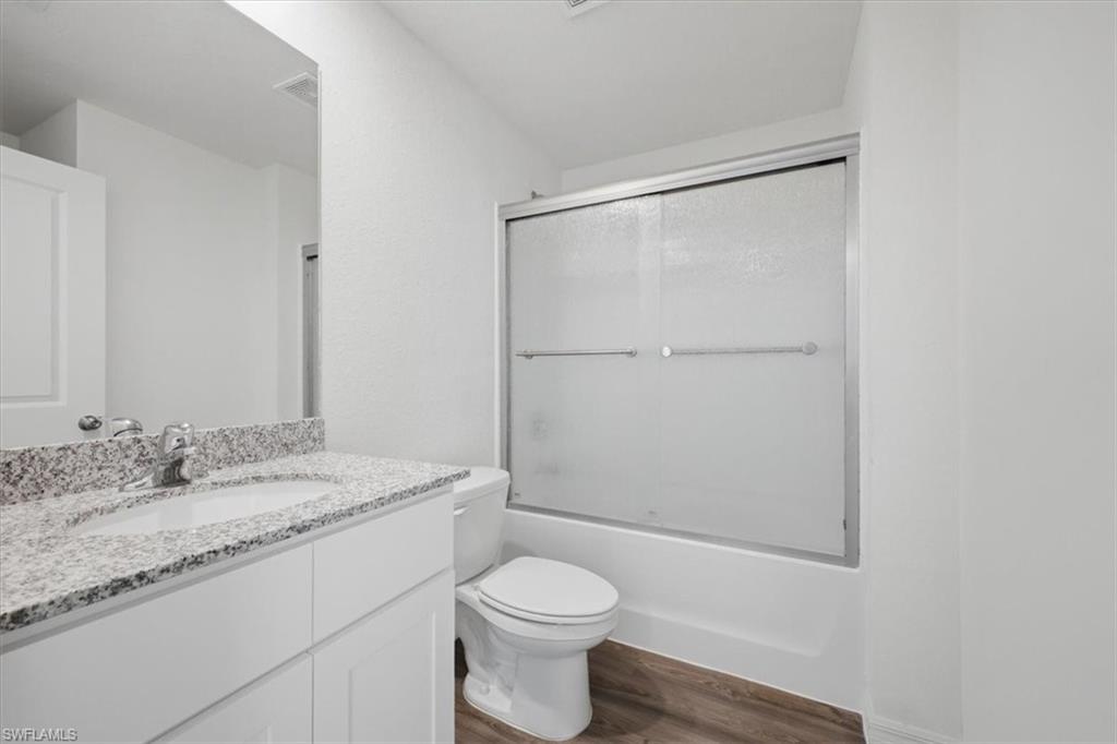 1144 Ebert ST E photo 22