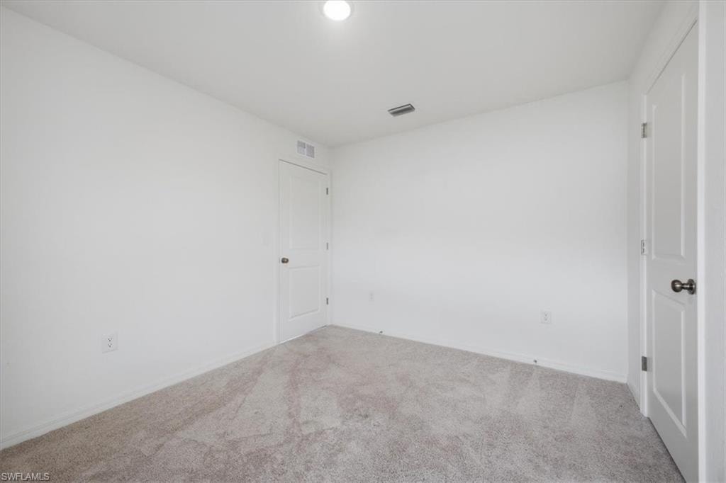 1144 Ebert ST E photo 20