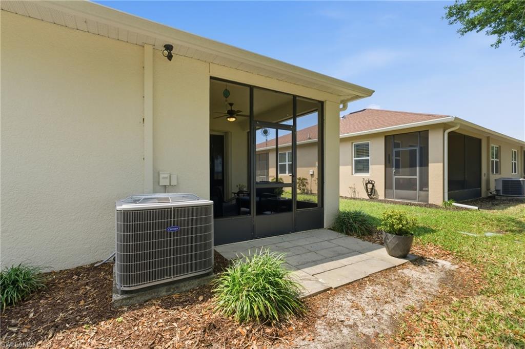 8834 Tuscany Isles DR photo 28