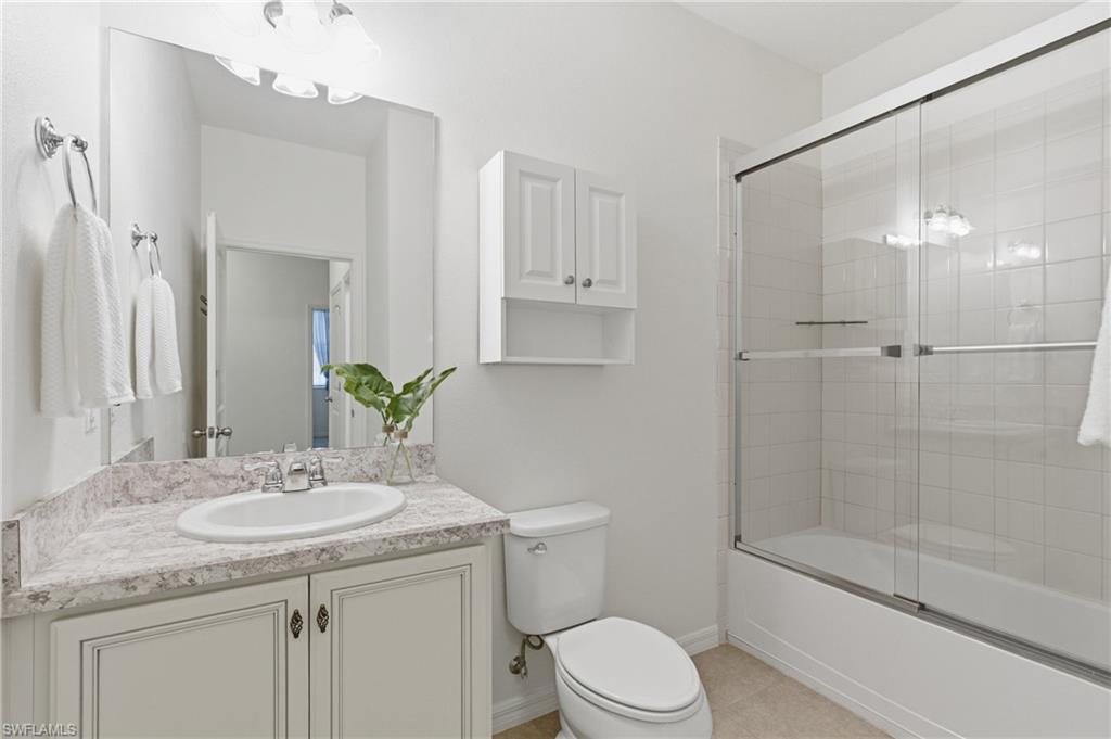 8834 Tuscany Isles DR photo 24