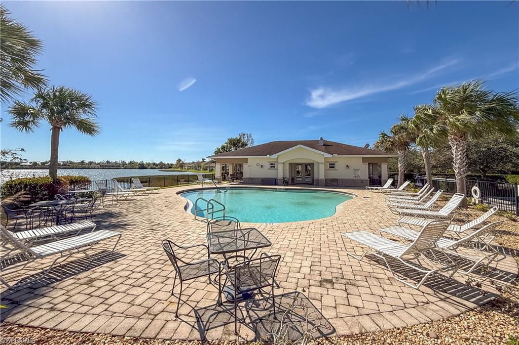 8834 Tuscany Isles DR photo 39