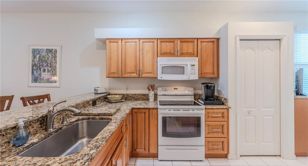 20650 Candlewood Hollow photo 11