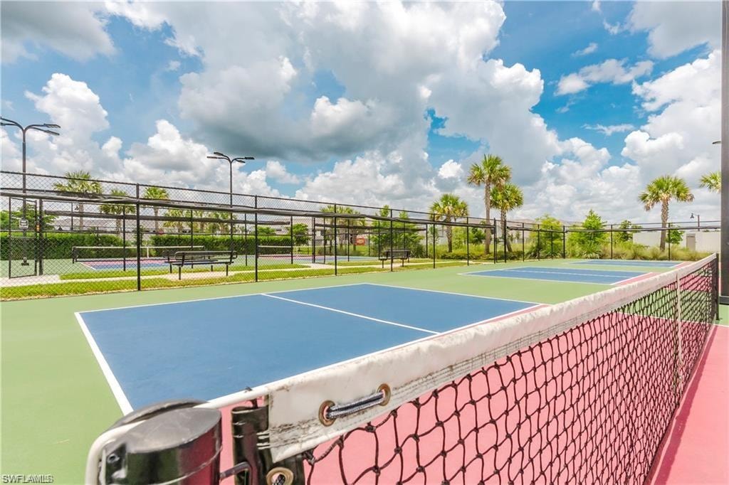 Tennis