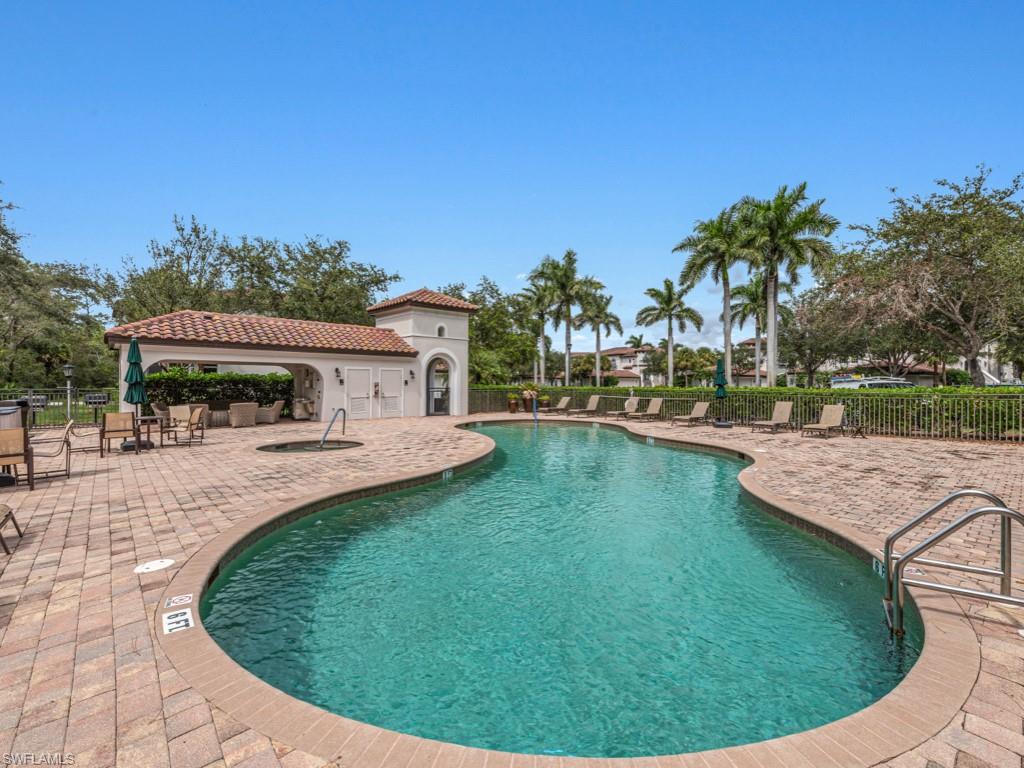 28511 Calabria CT 202 photo 27