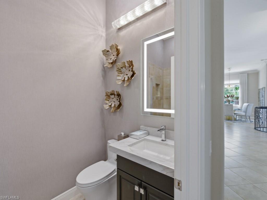 28511 Calabria CT 202 photo 21