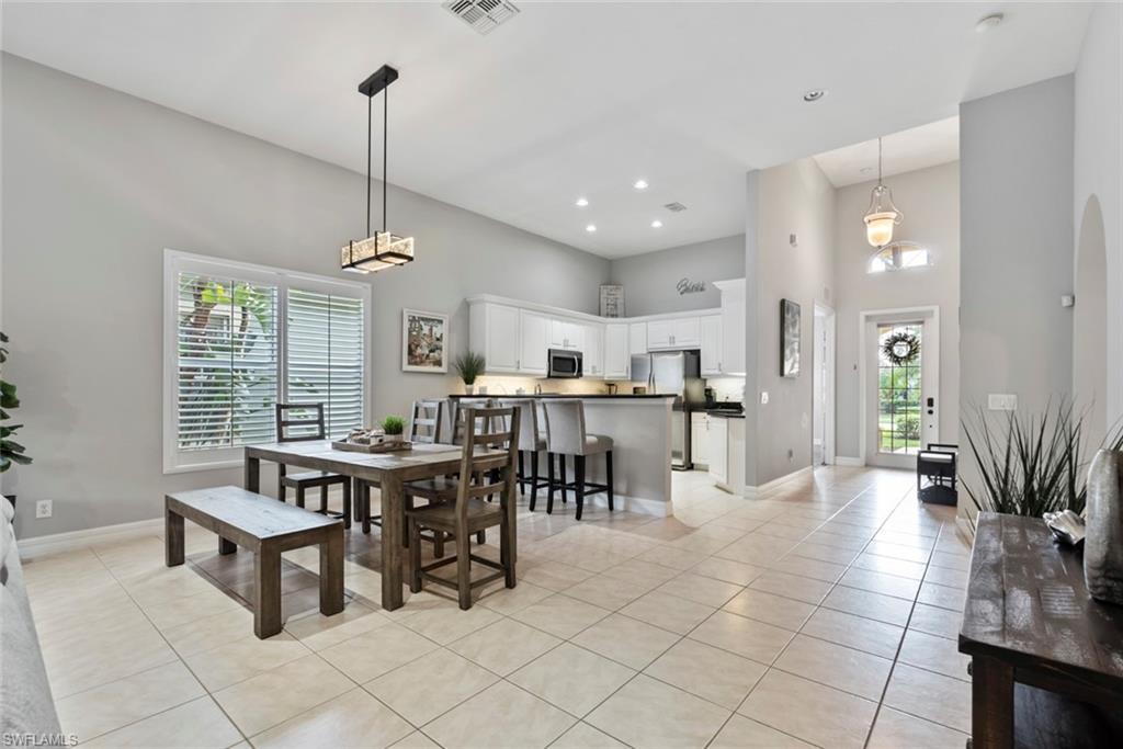 6051 Shallows WAY photo 9
